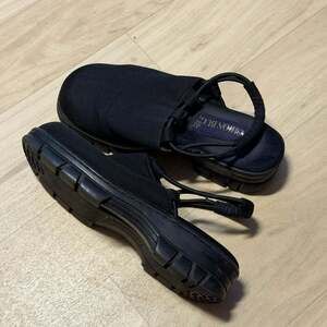 Vintage Y2K Fashion Bug Black Strappy Chunky Sandals Size 7.5